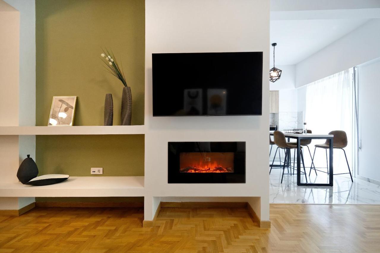 Elegant Big Apartment In Athens Center With Balcony Exterior photo