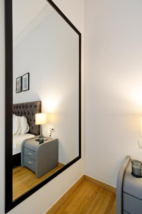 Elegant Big Apartment In Athens Center With Balcony Exterior photo